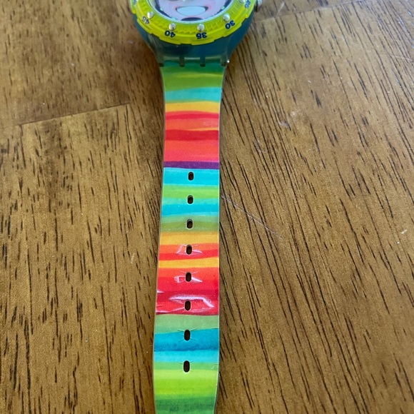 Women’s Vintage Swatch Watch - Picture 6 of 6